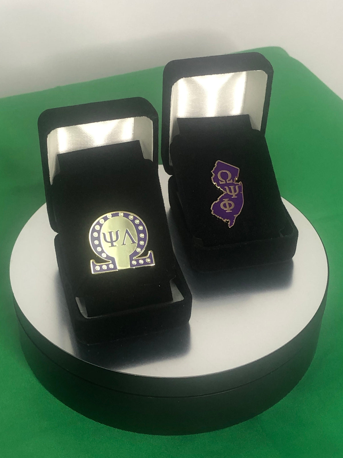 Omega Chapter Pin - Psi Lambda