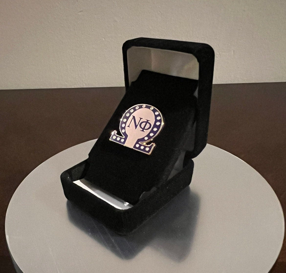 Omega Chapter Pin - Nu Phi