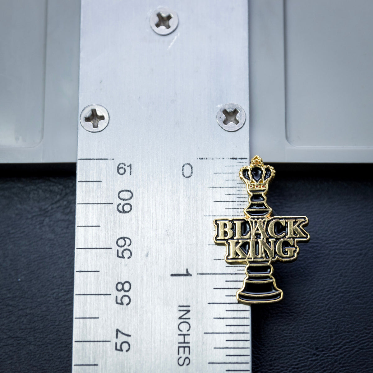 Black King Pin