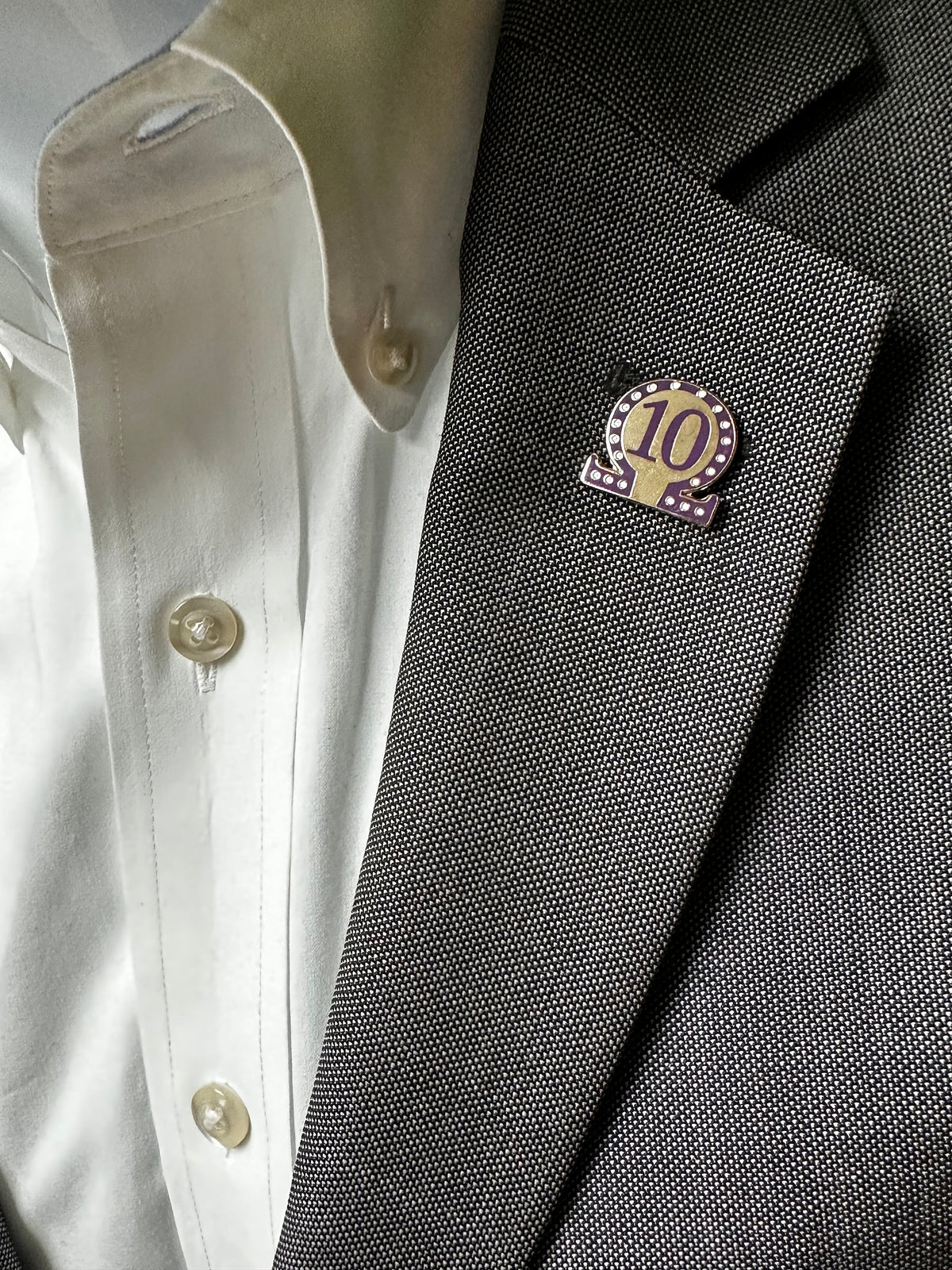 Omega #10 Lapel Pin (.75-inch)